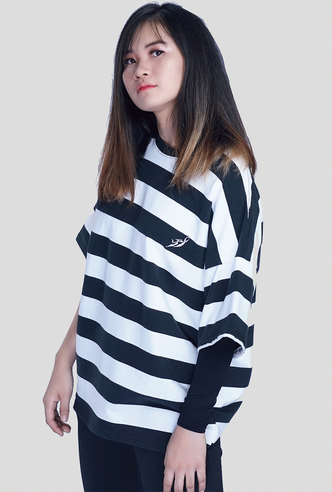 Black and White Stripe Oversize Girl T-shirt